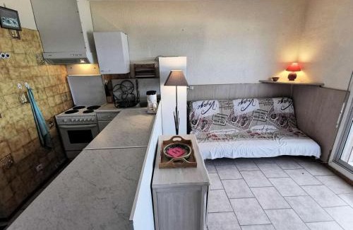 Port Leucate Apartment | Résidence Les Nefs Des Sables - APPT T2 CAB OU MEZZ 5 couchages PORT LEUCATE. Réf: 2NEF 38K3 MAE-4714