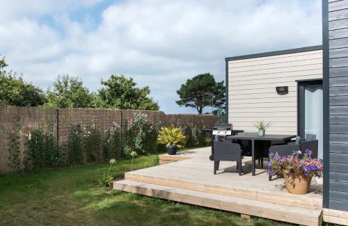Trevou-Treguignec House | Résidence Les Trois Mâts à Trestel, en bord de mer, sur la Côte de Granit Rose