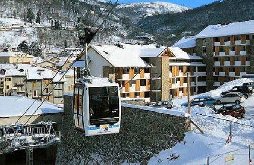 Ax-les-Thermes Apartment | Résidence Pierre & Vacances Les Trois Domaines*** - Apartment for 6 people - 1 bedroom + 1 sleeping area