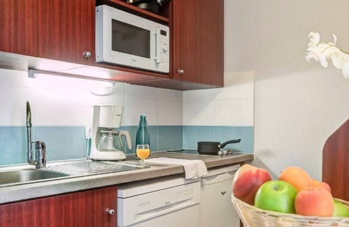 Collioure Apartment | Résidence Pierre & Vacances Les Balcons de Collioure *** - Studio 2 Adults + 2 Children - 1 sleeping area - Terrace or balcony - Sea view
