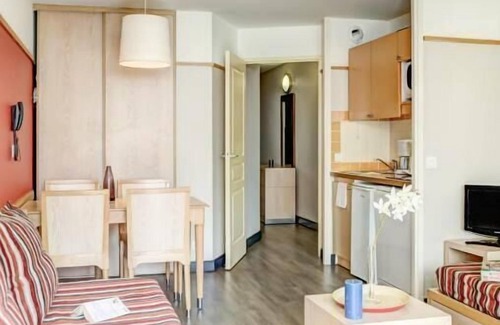 Loches Apartment | Résidence Pierre & Vacances Le Moulin des Cordeliers*** - Apartment for 5 people - 1 bedroom - Terrace or balcony