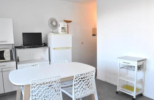 Port Leucate Apartment | Résidence Portes De La Plage 2 - 2 pièces, 4 personnes, Port Leucate. Réf: 2PP2 97C MAE-7454