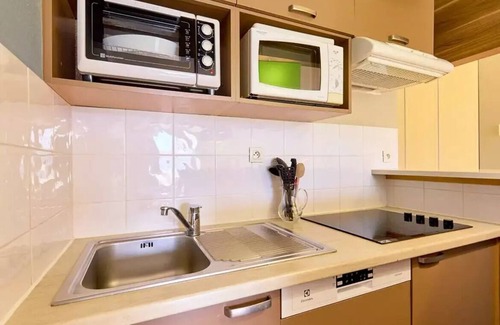 La Guymauviere-La Hulotais-La Bourelais Apartment | Résidence Reine Marine * - 2 Rooms 4 People Side Sea View