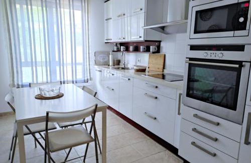 Dean Pequeno Apartment | Rías Baixas en Ribeira piso céntrico con parking y wifi