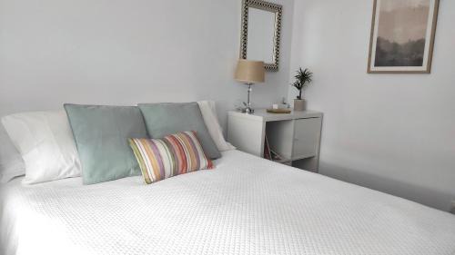 Dean Pequeno Apartment | Rías Baixas en Ribeira piso céntrico con parking y wifi