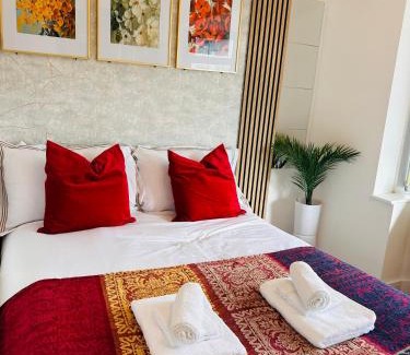 Birmingham House | R-1 Newly renovated En-Suite Self contained Private Room in Selly Oak Birmingham