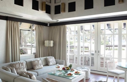 Trade Centre 1 House | R 1539 Jumeirah Beach Hotel With Meeting Rooms, Spa Treatment Rooms, and Tennis Courts