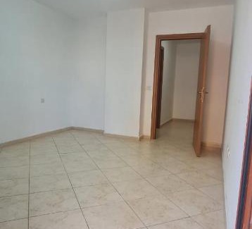 Tirana Apartment | R&R