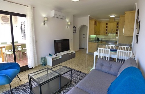 Chimenea Apartment | R1354 Capistrano Playa 409
