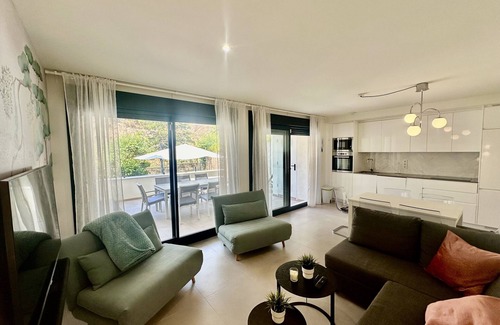 Nerja Apartment | R1379 El Capistrano 21 | sleeps 4