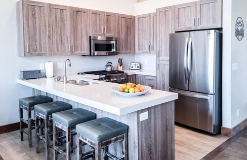 Eden House | R904 BRAND NEW Luxury Townhome at The Ridge