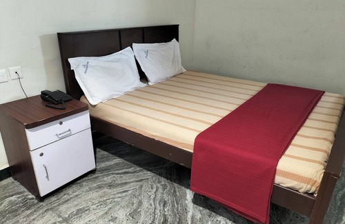Mothilal Nagar Hotel | Raasaathi inn