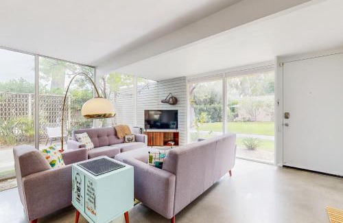 Palm Springs Villa | Racquet Club Cottage Permit# 271