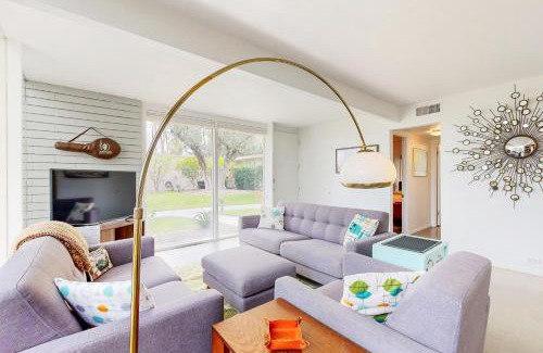 Palm Springs Villa | Racquet Club Cottage Permit# 271