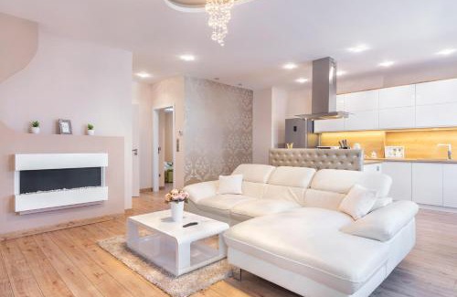 Belso-Ferencvaros Apartment | Raday Grand Deluxe Home