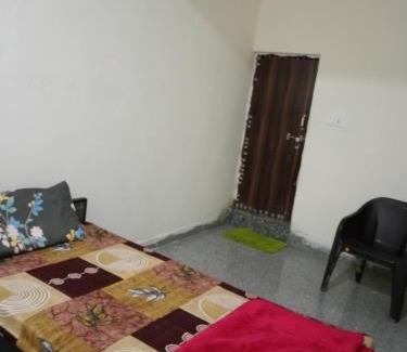 Vrindavan House | Radharani seva sadan