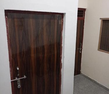 Vrindavan House | Radharani seva sadan