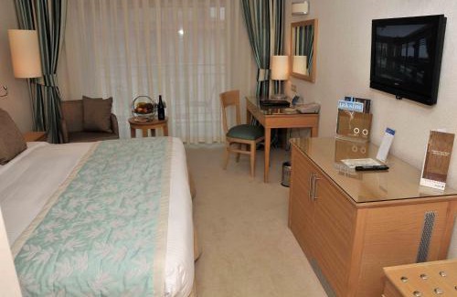 Altınyunus Mahallesi Resort | Radisson Blu Resort & Spa Cesme