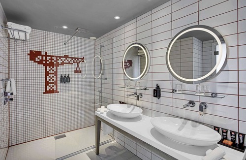 Glasgow Westend Hotel | Radisson RED Glasgow