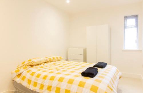 Southampton House | Radstock Road - Room 1a