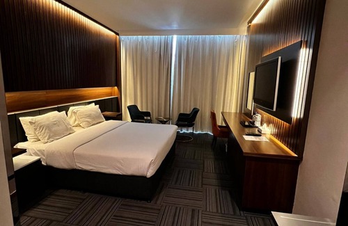 Dubai Hotel | Raha Grand Hotel