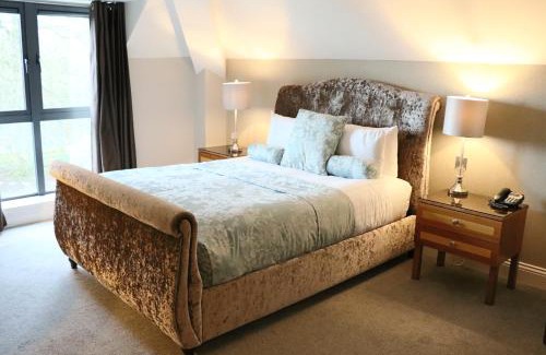 Athenry Hotel | Raheen Woods Hotel
