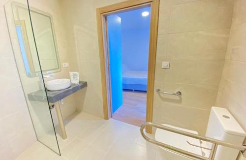 Tui House | Raianos