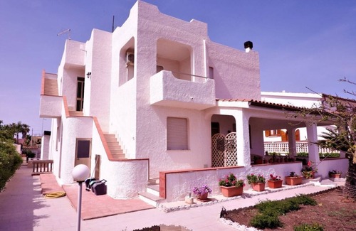 Fondo Morte Condo | Rainbow Holiday Apartment a few steps from the sea and from Marzamemi