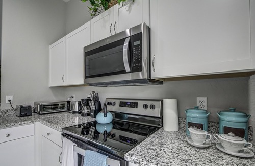 Dunnellon House | Rainbow River Retreats- nA place where tranquility and serenity is effortless.