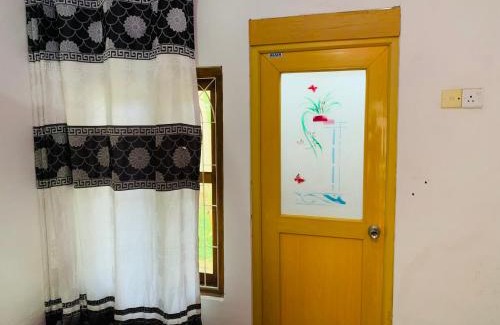 Nilaveli House | Raja Guest House