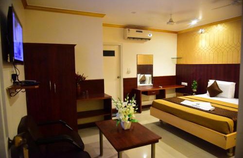 Mysore Hotel | Rajalakshmi Comforts Mysuru