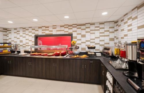 Leeds Hotel | Ramada by Wyndham Leeds East