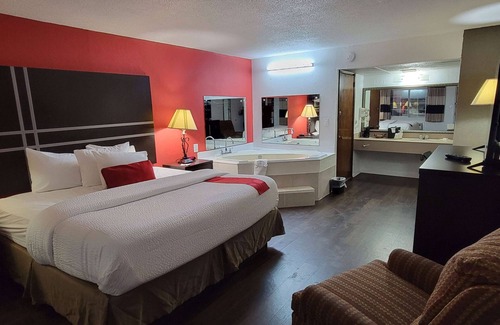 Mountain Home Hotel | Ramada by Wyndham Mountain Home