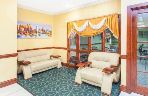 Forsyth Hotel | Ramada Limited Decatur