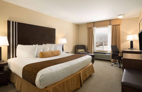 Golden Hotel | Ramada Limited Golden