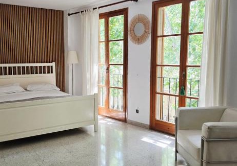 La Missio House | Rambla Palma Center