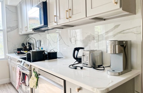 Powelton Village Apartment | Ramblei near Drexel Park: 6-Bedroom Unit B