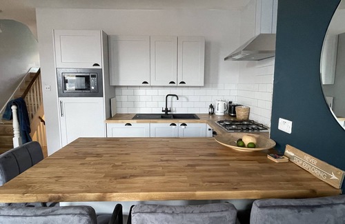 Folkestone Apartment | Ramblers Rest - Central Folkestone apartment