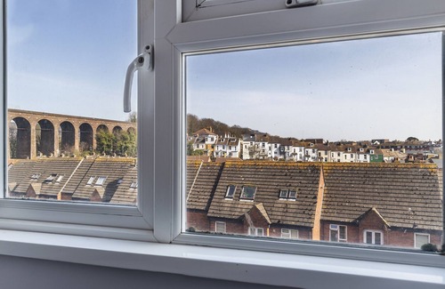Folkestone Apartment | Ramblers Rest - Central Folkestone apartment
