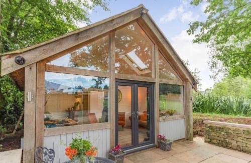 Holestone Moor House | Ramblers Retreat