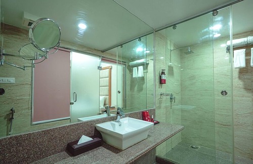 Bhuj Hotel | Ramee The Srinivas Palace