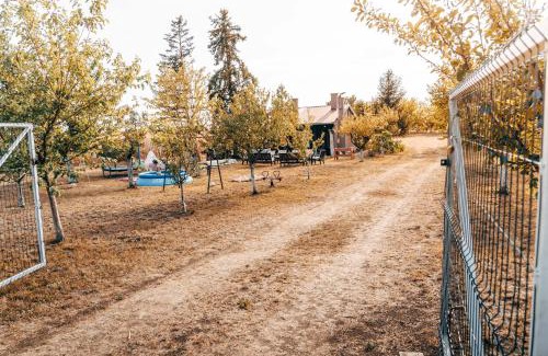Ruma House | Ranč Elena