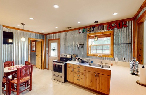 Bandera Cabin | Ranch Lodge on 100+ Acres with Exotic Wildlife, Fishing Ponds & Game Room