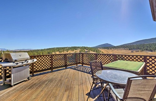 Hartsel House | Ranch of the Rockies Cabin on 4 Acres with Mtn Views