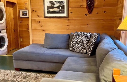 Keene Ski Chalet | Random Scoots Cabin- Keene, NY, Adirondack High Peaks!