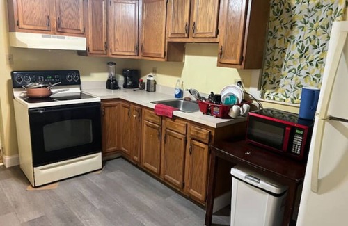 Downtown Wilmington House | Rare 1 bedroom Gem