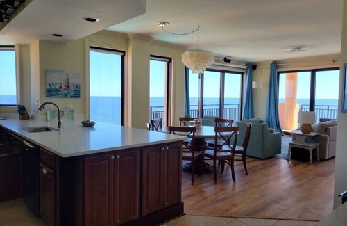 Orange Beach Condo | Rare 8+ miles Ocean Beach Views, Unique Kid's Den, 120" Theater Screen, 5 Pools