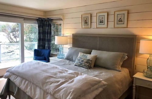 Olga House | Rare Beachfront Privacy, Kayak, Spacious Lodging, Family-Friendly