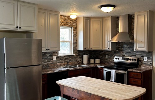 Lakeview House | Rare Find: Private Spacious Home - Waffles too!