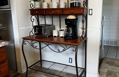 Lakeview House | Rare Find: Private Spacious Home - Waffles too!